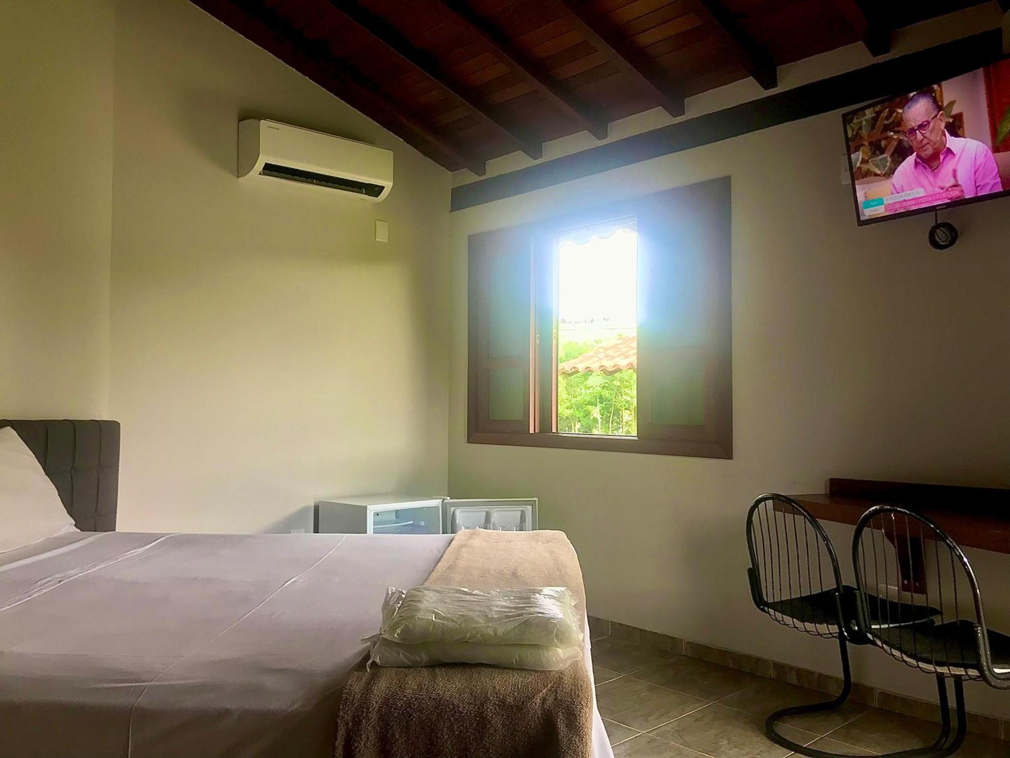 Pousada E Camping Recanto Da Praia Capitólio 外观 照片