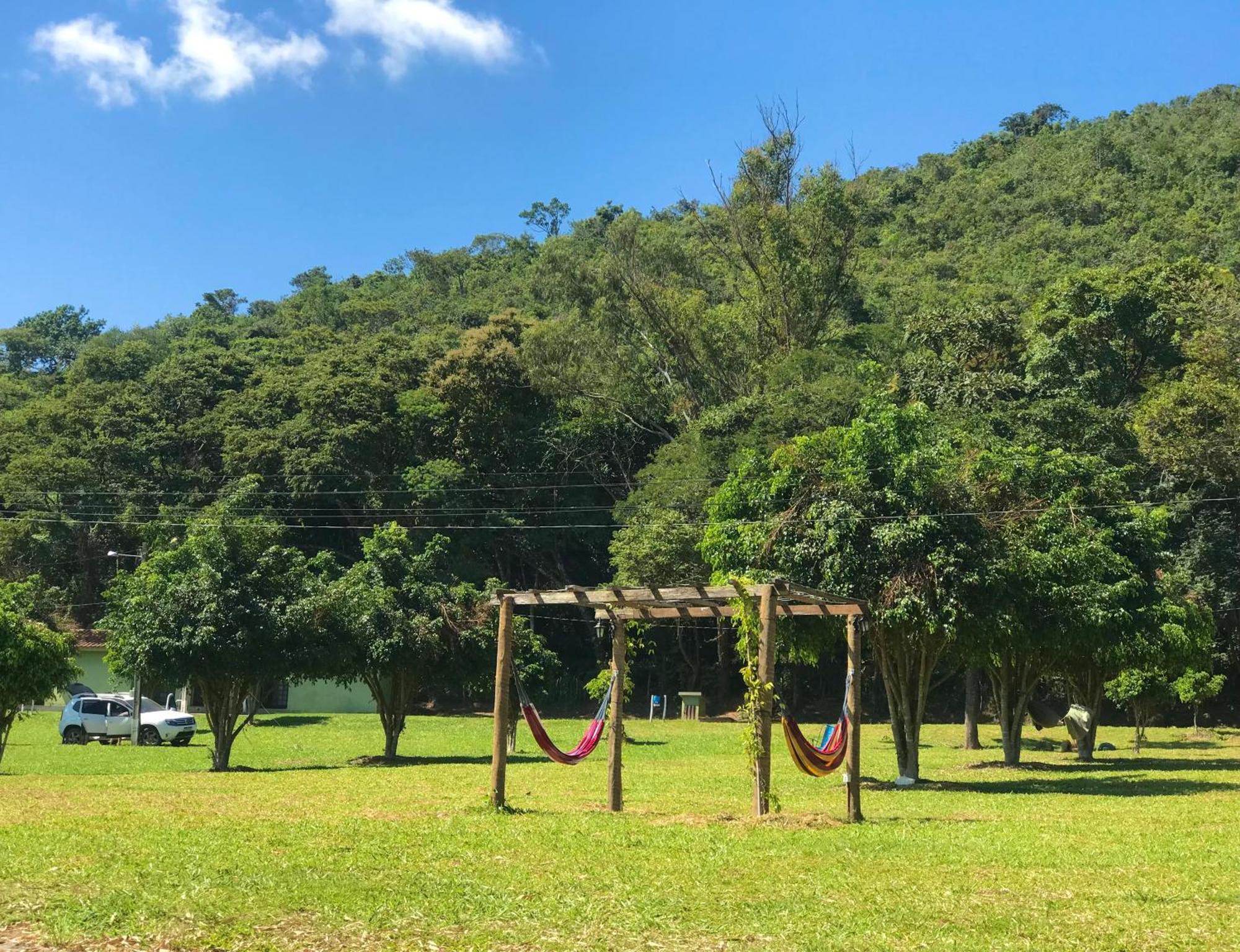 Pousada E Camping Recanto Da Praia Capitólio 外观 照片